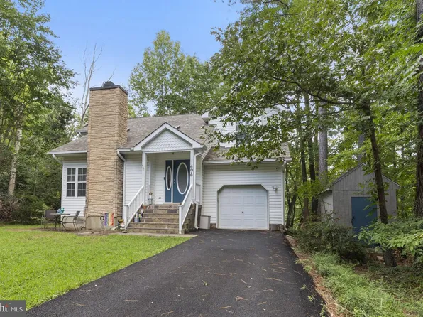 494 Dogwood Dr, Lusby, MD 20657