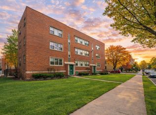 205 Custer Ave APT 2, Evanston, IL 60202