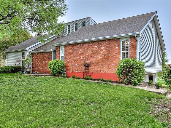 2nd image of 9725 Betsy Ross Ct