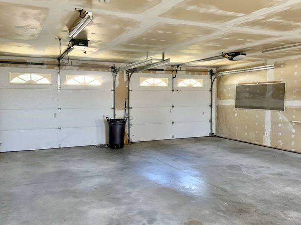 16 Petersons #2, Lewellen, NE 69147