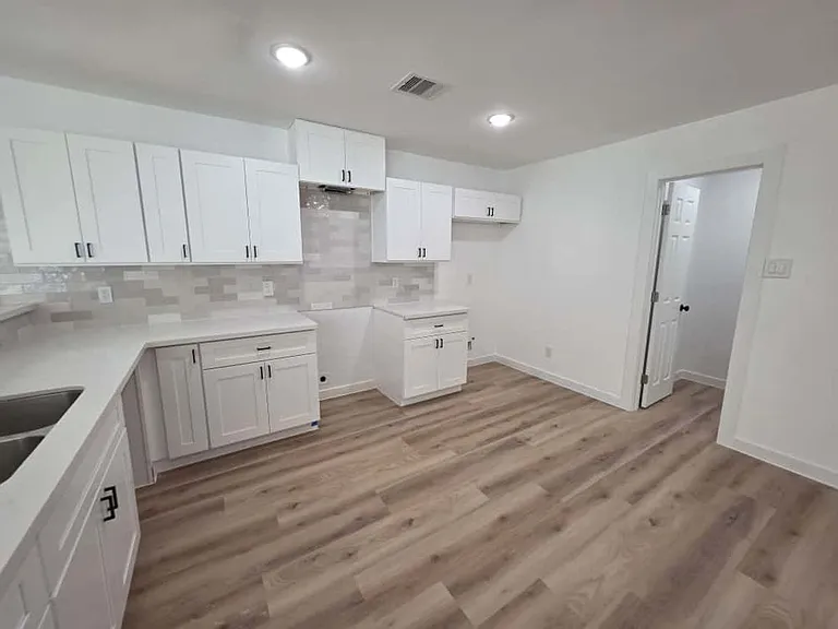8406 De Priest St #A — Photo 31