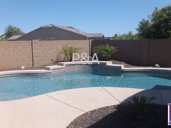 2nd image of 18446 W Sunnyslope Ln