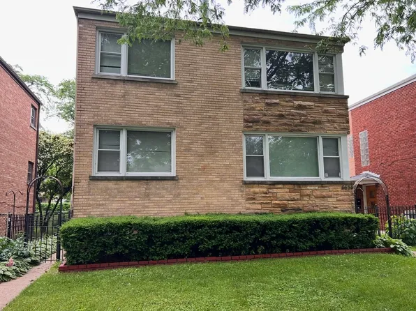 8638 Trumbull Ave #2, Skokie, IL 60076