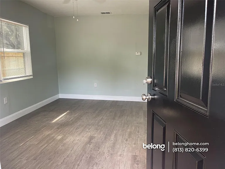 1009 W Washington St — Photo 4