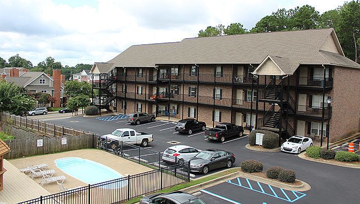 2nd image of 836 W Glenn Ave APT 306