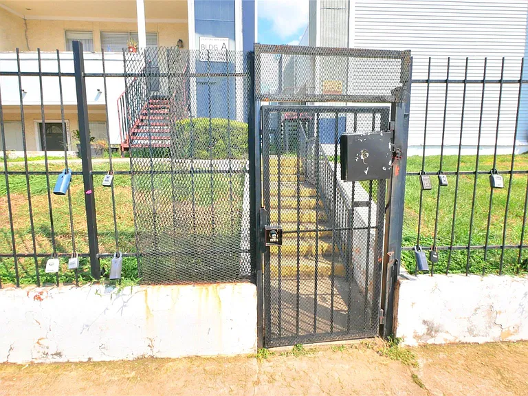 781 Country Place Dr #1061 — Photo 30
