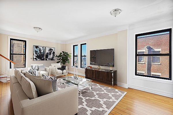 2350 Broadway FRNT 6, New York, NY 10024 | Zillow