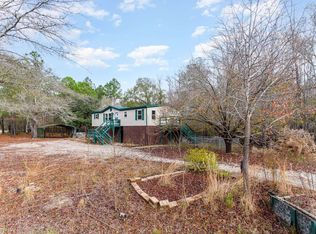 810 Rowe Pond Rd, Conway, SC 29526