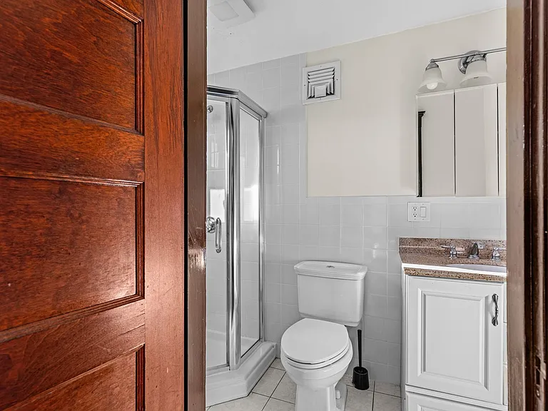 56 Hobson St #2 — Photo 13