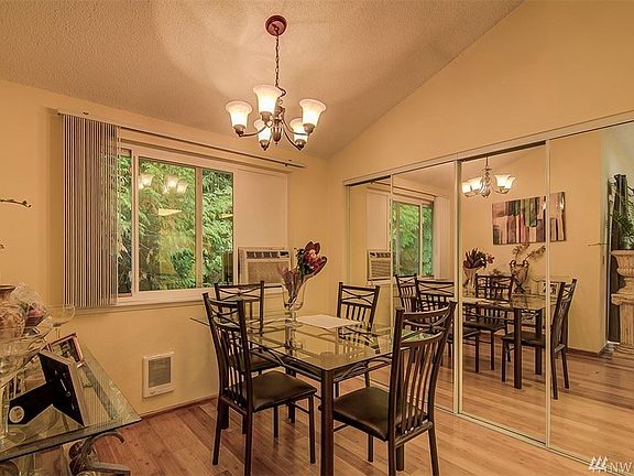 5th image of 9927 NE 124th St APT 201