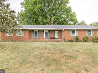105 Auburn Dr, Warner Robins, GA 31093