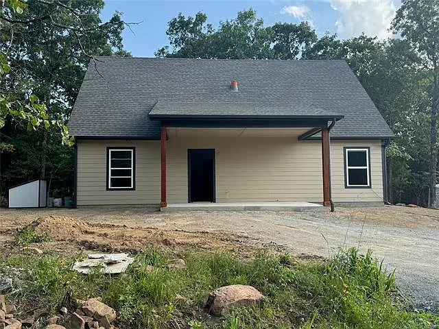 3 bed, 2.5 bath, 1611 sqft, $1,600 — Photo 3