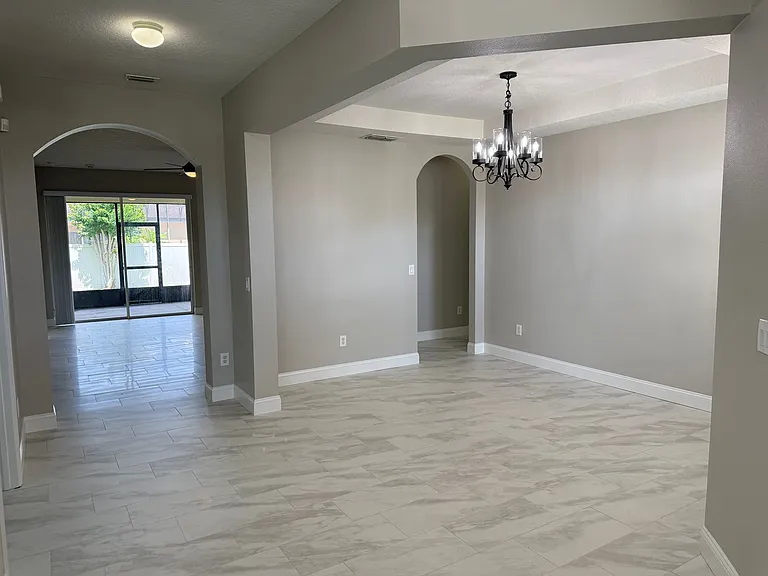 5370 Red Leaf Ct — Photo 7