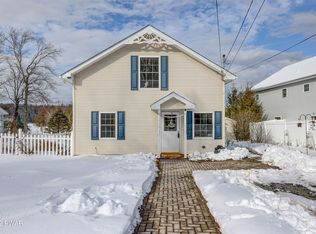 119 Island View Dr, Lake Ariel, PA 18436