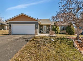 1109 Summit Way, Sauk Rapids, MN 56379