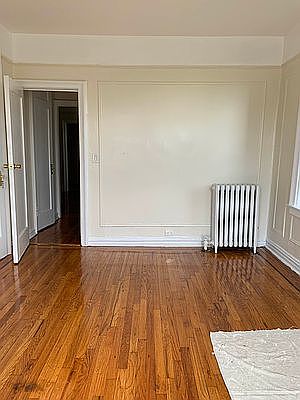5th image of 114 W 238th St APT 1I