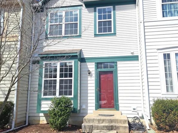 3254 Gina Pl, Woodbridge, VA 22193