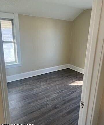 2nd image of 1512 Vinal St