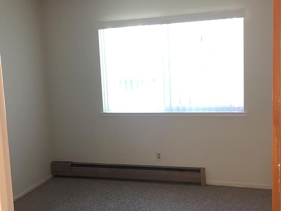 5th image of 1625 Leavenworth St APT 305