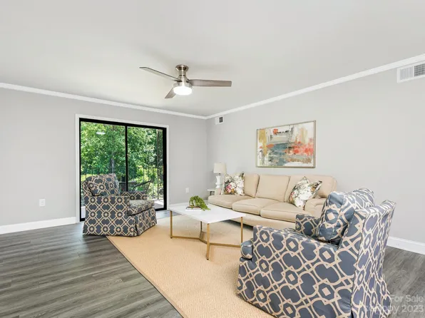 4747 Hedgemore Dr Unit T, Charlotte, NC 28209