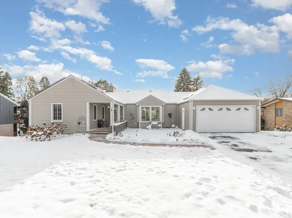 3 Kennard Ct, Saint Paul, MN 55106