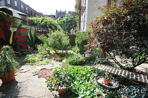 Rented by Spire Group | media 9