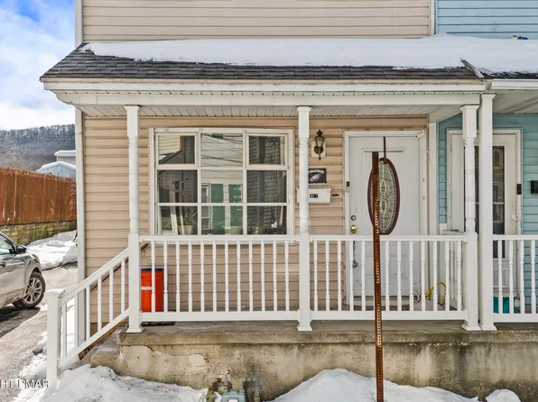 817 Grant St, Pottsville, PA 17901