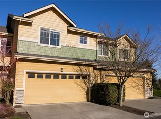 18502 36th Ave W APT E, Lynnwood, WA