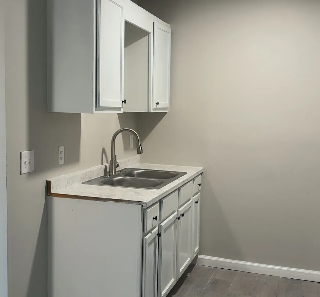 3 bed, 1.5 bath, 800 sqft, $950 — Photo 4