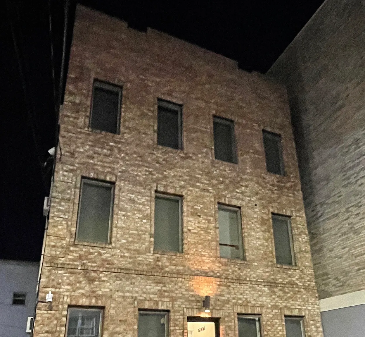 1 bed, 550 sqft, $1,500 — Photo 3