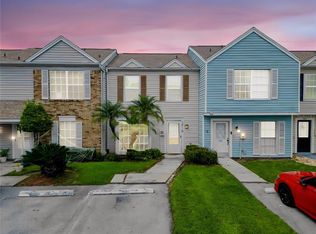16110 Rambling Vine Dr W, Tampa, FL 33624