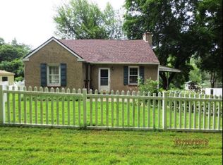 1265 School House Ln, Chester Springs, PA 19425