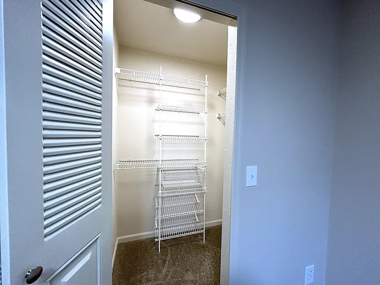 Heatherwood Apartments — Photo 54