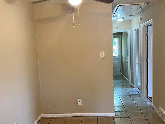 4th image of 1461 Huntsville Dr