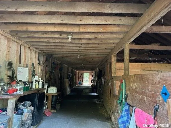 76 Deer Path Road, Central Islip, NY 11722