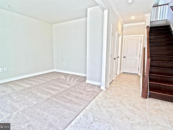 2nd image of 13328 Sherwood Park Ln