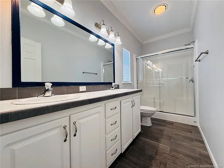 35 NE Nautical Dr — Photo 42