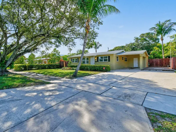 836 Evergreen Drive, Lake Park, FL 33403