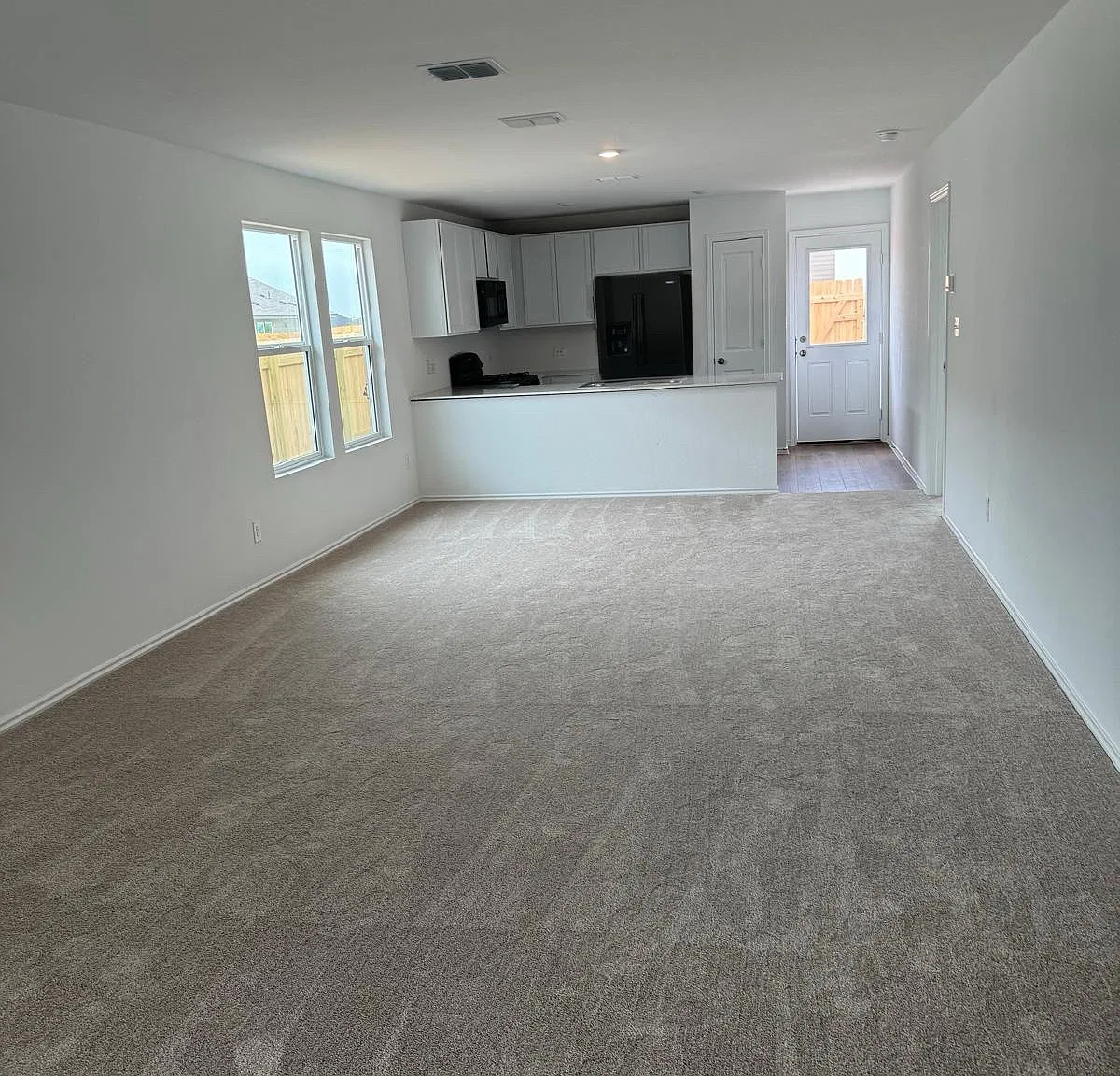 193 Magalia Ln — Photo 2