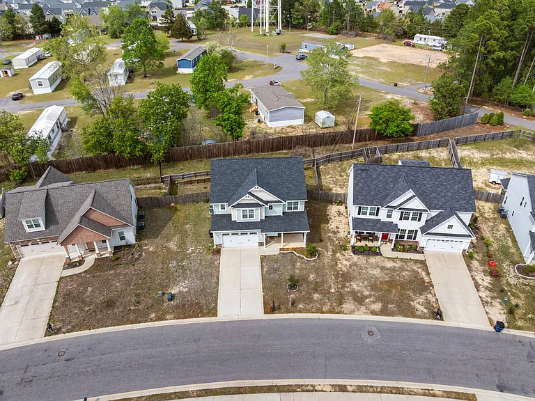 216 Weston Woods — Photo 41