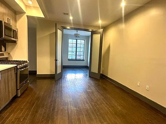 3rd image of 1485 Gates Ave #3F