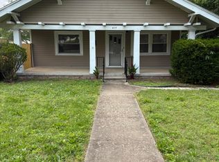 417 S Lincoln Ave, Aurora, MO 65605