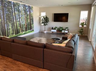 729 Einstein Pl ROOM B, Gilroy, CA 95020