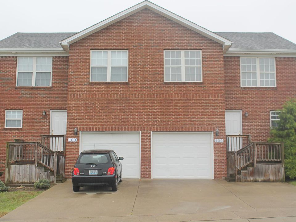 1st image of 102 Parker Pl