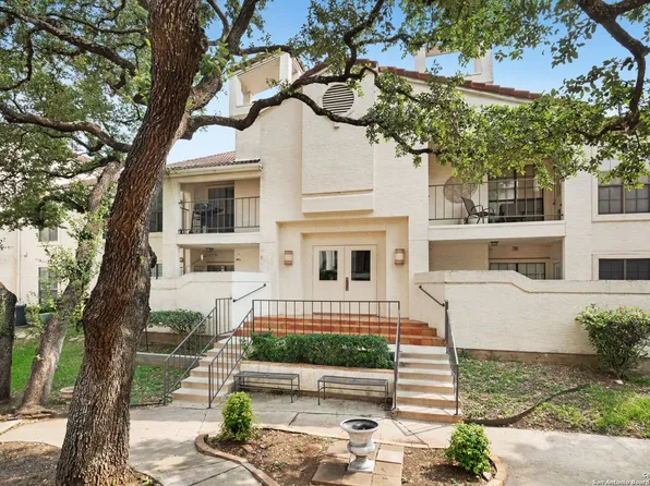 2255 THOUSAND OAKS DR #304, San Antonio, TX 78232