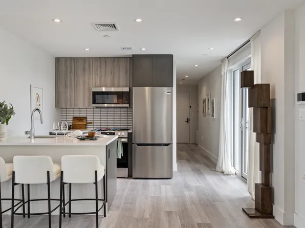 2605 Snyder Avenue 7H image 2 of 26