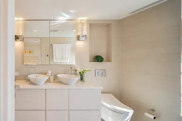 Sold by Brown Harris Stevens | media 27