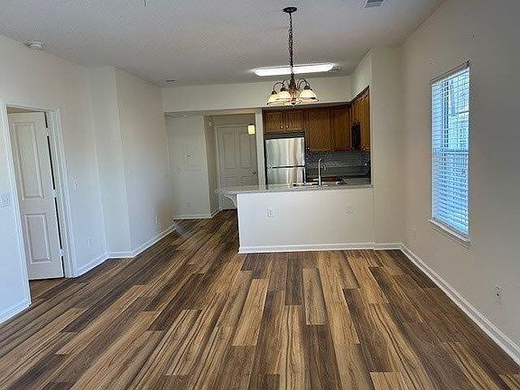 2nd image of 4595 Girvan Dr. #1D