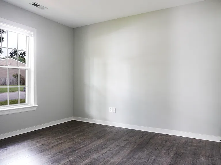8001 Clovertree Ct — Photo 12