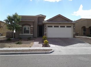 1453 Franklin Dell St, El Paso, TX 79912